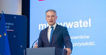 Польський віцепрем'єр вступився за Україну: йому порадили випити води й припинити істерику