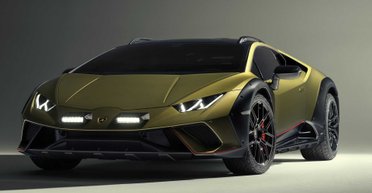 У Києві "засвітився" унікальний спорткар Lamborghini Huracan Sterrato (відео)