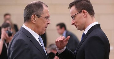 Правительство Орбана просил Россию помочь с выборами в Словакии: что известно о скандале