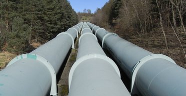 Скандал навколо "Дружби": чи подорожчає пальне в Україні через шантаж Словаччини та Угорщини