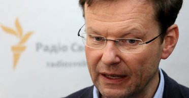 Первый пошел. Почему выпускник Гарварда Александр Боровик не прижился в Кабмине