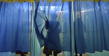 Сине-белые отступают. Первые итоги местных выборов