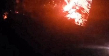 Ночная атака дронов: в Генштабе подтвердили поражение российской нефтебазы (видео)