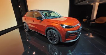 Новый Volkswagen T-Roc 2026 рассекретили до презентации (фото)