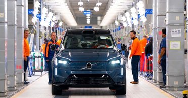 Новый флагман: самый большой и дорогой кроссовер Volvo поступил в производство (фото)