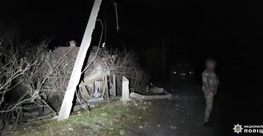 Є жертви і руйнування: РФ вдарила ракетою по селу в Харківській області (фото)