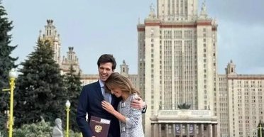 Вывезли на российском военном самолете: сын свергнутого диктатора Башара Асада рассказал о побеге