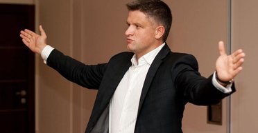 Шимкив летит в Давос за инвесторами