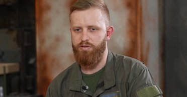 "Грошей багато не буває": військовий льотчик розповів, скільки заробляє в ЗСУ (відео)