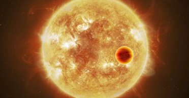 Планета у 12 разів більша за Юпітер облітає зірку за 17 років: це показали на 10-секундному відео