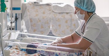 Хотели необычное имя: в РФ пара назвала новорожденного ребенка Трампом