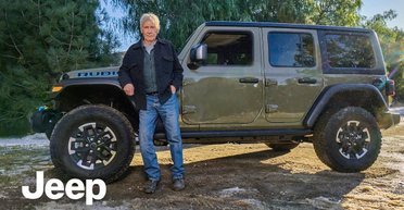 Драконы и бабушки в кабриолете: лучшая автомобильная реклама на "Супербоул-2025" (видео)