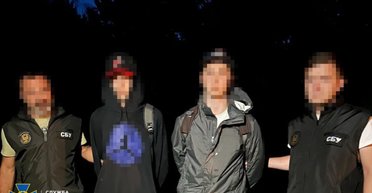 "Антиукраинское подполье": во Львове подростки по заказу ФСБ уничтожали авто бойцов ВСУ, — СБУ