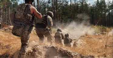 Наступ РФ затягнувся: яка динаміка боїв на найгарячіших ділянках фронту (карта)