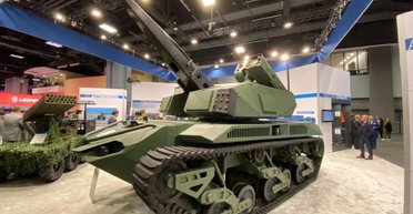 Мінітанк чи система ППО: у США представили безпілотну бронемашину Ripsaw (відео)