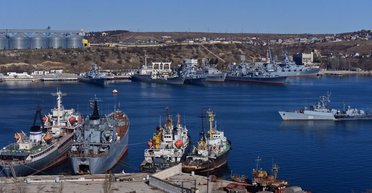 Вибухи в Криму: ЗСУ прорвали ППО окупантів і атакували флот РФ, — ЗМІ (фото)