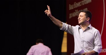 Игра в кризисный сценарий. Как президент, Кабинет Министров и Верховная Рада будут искать пути для примирения