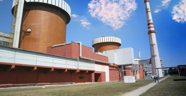 Три українські АЕС працюють на зниженій потужності: у МАГАТЕ пояснили причини