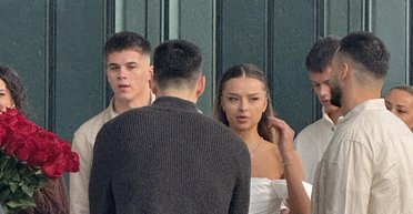 "Обожаю снимать свадебные платья": Диана Зотова из "Холостяка" отреагировала на слухи о ее женитьбе