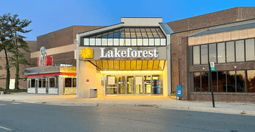 Онлайн-шопинг "убил" самый известный торговый центр с 45-летней историей (фото)