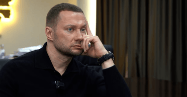 Имущество оформлено на семью: против главы Антимонопольного комитета возбудили дело (фото, видео)