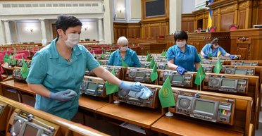 Группы риска. Почему депутаты боятся Коломойского больше, чем коронавируса