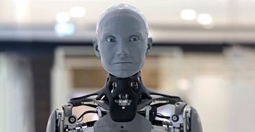 "Самый большой страх": умнейший в мире робот предсказал, исчезнет ли человечество