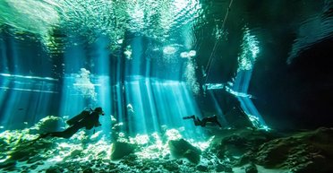 Под толщей воды скрыт туннель длиной 524 км: что породило самую длинную в мире подводную пещеру