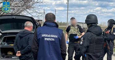 Житель Харьковской области за 9 тыс. долларов переправлял уклонистов в Россию, — прокуратура