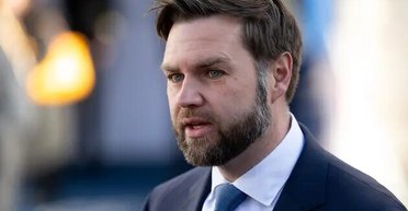 "Ныли про F-16": Вэнс попал в скандал из-за высказываний об Олещуке и Буданове