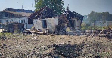 Над Киевом сбили около 20 дронов ВС РФ: власти рассказали о состоянии дамбы и разрушениях