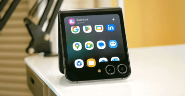 За день до прем'єри: у мережі з'явилися витоки щодо нових "розкладачок" Samsung (фото)