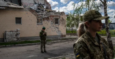 Загроза нового вторгнення, брак грошей та інші негаразди: що може чекати на Україну після завершення війни