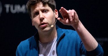 Усе таки повернувся! Закінчилася епопея з творцем ChatGPT: Сем Альтман знову очолить OpenAI