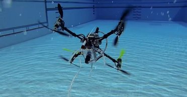 Украинские дроны могут прятаться под водой и атаковать из глубины, — Forbes (видео)