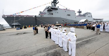 ВМС США вводять у стрій десантний док Richard M. McCool: особливості корабля (відео)