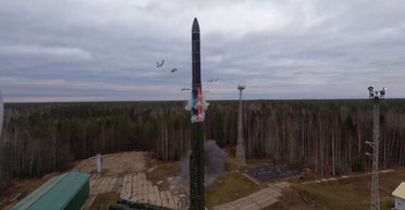 Скільки всього міжконтинентальних ракет у наземних і морських варіантах у РФ (інфографіка)