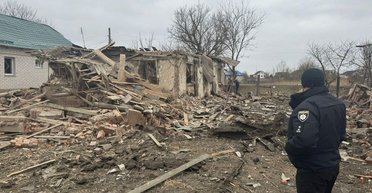 Тремя КАБами по домам: ВС РФ обстреляли Волчанск на Харьковщине, есть жертвы (фото)