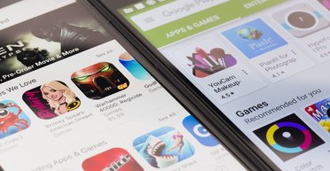 Сохранит заряд батареи: как перевести все приложения в темный режим