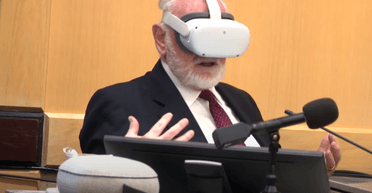 Судья использовал очки виртуальной реальности для реконструкции преступления (видео)