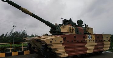 Машина для гірських операцій: Індія представила прототип легкого танка Zorawar (відео)