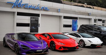 Розкіш не в моді: в Україні різко обвалився попит на дорогі люксові авто