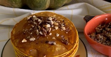 Сезонні рецепти: як приготувати смачні панкейки з гарбуза