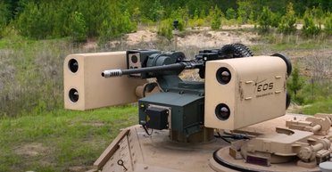 Гармата-робот впорається і з дронами, і з бронетехнікою: інженери показали EOS R600MC (відео)