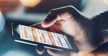 Подумав, що пошту зламали: 78-річний чоловік не повірив виграшу в $200 тисяч у лотерею