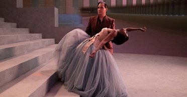 Грандіозна фантасмагорія: рецензія на фільм "Опера!" з Венсаном Касселем