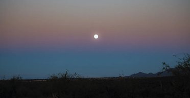 Астронавт показал, как выглядит "Пояс Венеры" на высоте 400 км над Землей (фото)