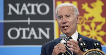 "Місяці кровопролитних боїв до кінця": НАТО готове до війни з Росією