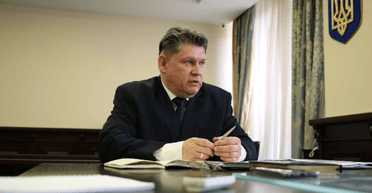 ВККС уволил главу комиссии Игнатова, которого спецслужбы уличили как гражданина РФ: что известно