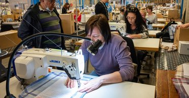 Міф про три тисячі євро: які вакансії та з якою оплатою пропонують українцям в Європі